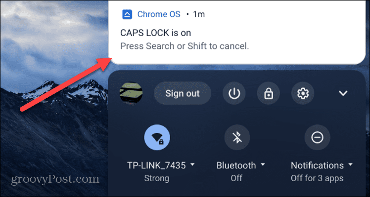 Chromebook, ki podpira Caps Lock