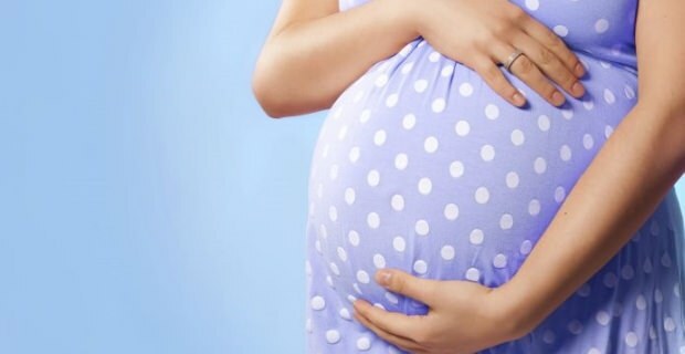 40 odstotkov nosečnosti povzroči splav!
