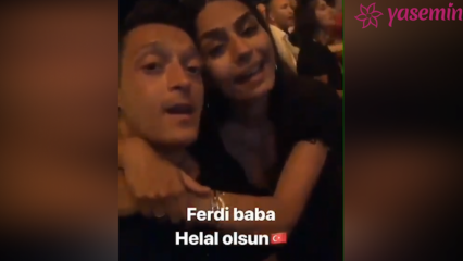 Ferdijeva očetova pesem Amine Gülşe in Mesuta Özila!