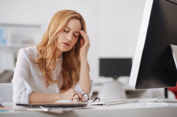 Kronična utrujenost povzroča glavobole