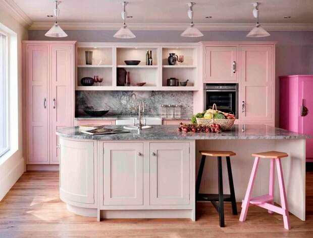 roza dekoracija kuhinje