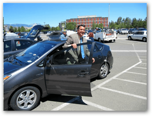 Guverner Nevade navdušen nad Googlovimi avtomobili brez voznikov