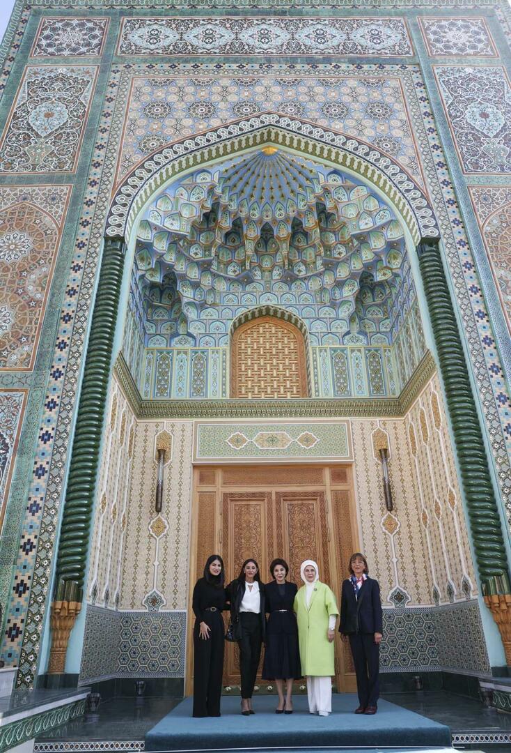 Emine Erdoğan je delila svoj obisk v Uzbekistanu
