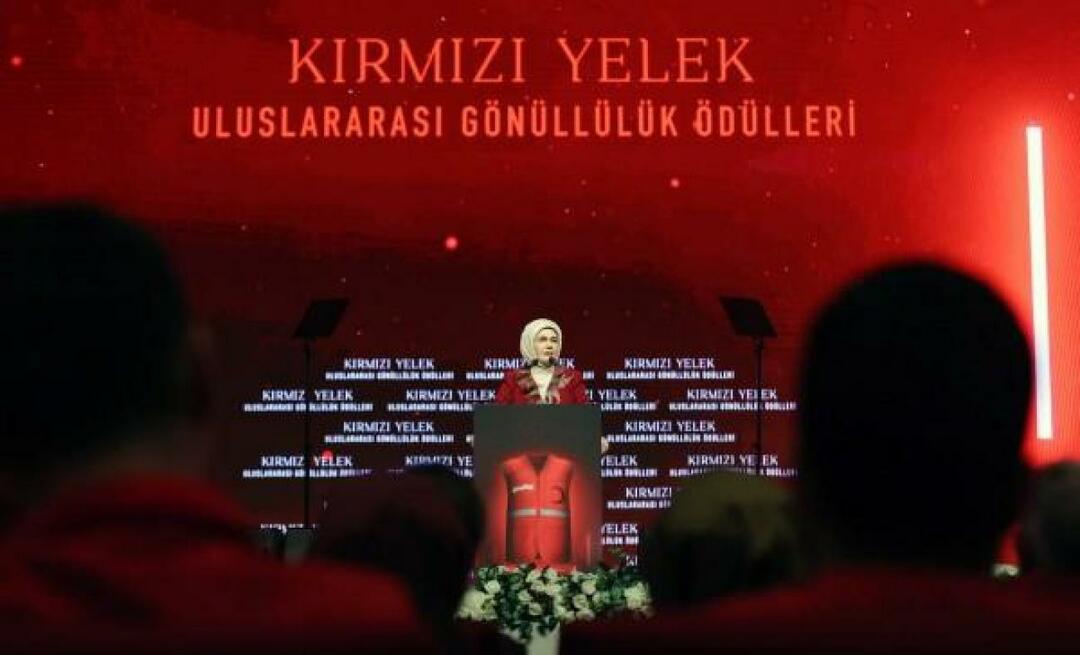 Emine Erdoğan je povedala o Kızılayjevi podelitvi mednarodnih nagrad za prostovoljstvo Rdeči jopič