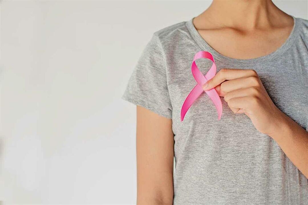 kako odkriti raka dojke