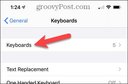 Tapnite tipkovnice na zaslonu z nastavitvami tipkovnic iPhone