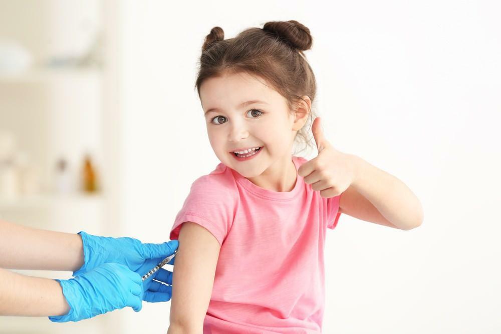 Ali je treba otroke cepiti proti gripi?