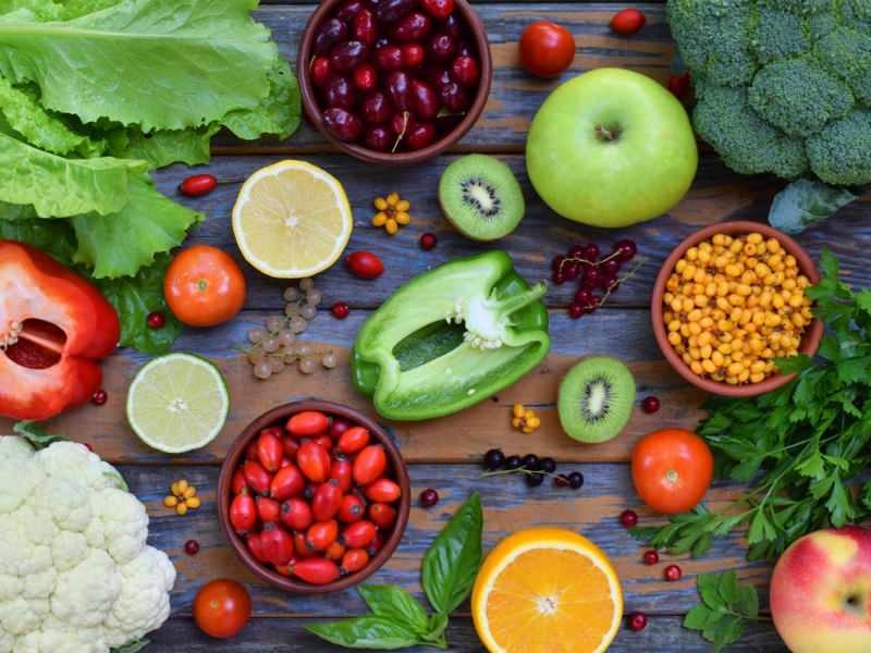 Živila, bogata z antioksidanti, so česnov paradižnik in kaj so