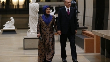 Otomanski detajl v obleki prve dame Erdogan!