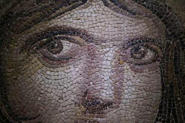 Gaziantep - mozaik ciganske deklice