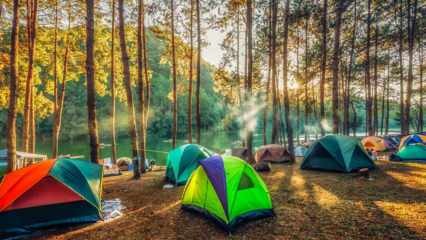 Najboljše poti za kampiranje jeseni! Najlepša območja za kampiranje, kjer lahko jeseni postavite šotor