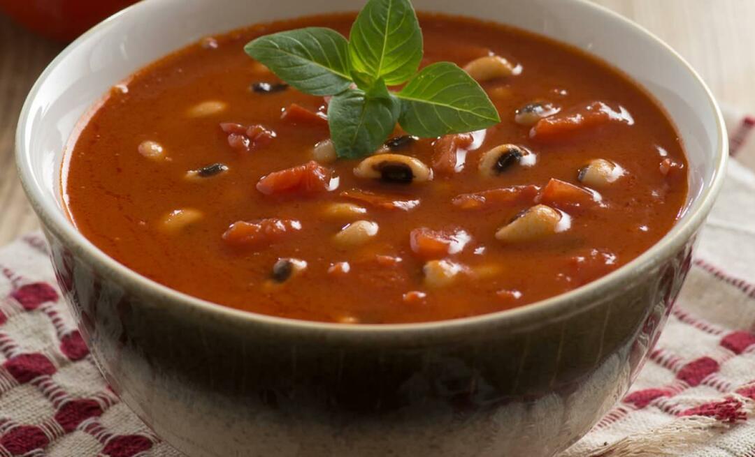 Kako pripraviti egejsko borovničevo juho? Recept za egejsko juho s črnim grahom...