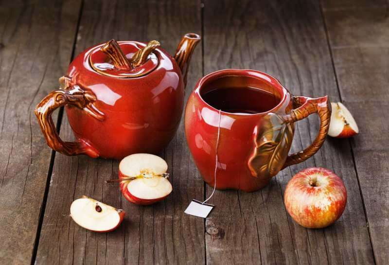 Jabolčni čaj iz jabolčnih olupkov je bolj koristen.