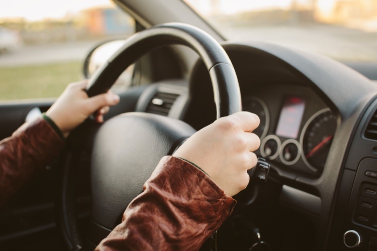 5 napak, ki so jih v prometu naredile ženske voznice