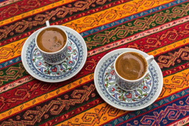 Kako pridobiti trdoto v okusu turške kave?