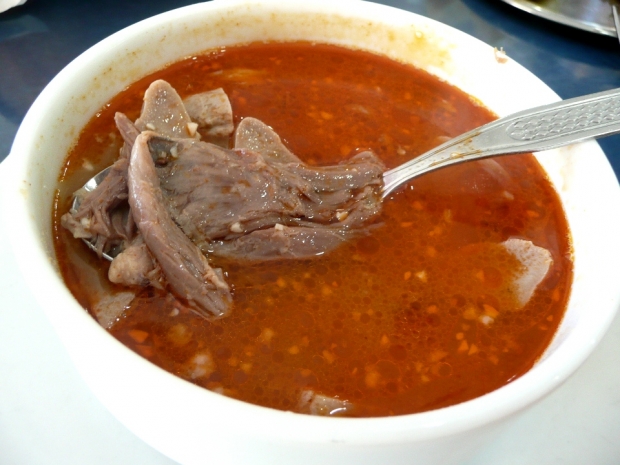 Kako narediti juho za noge v slogu Maras?
