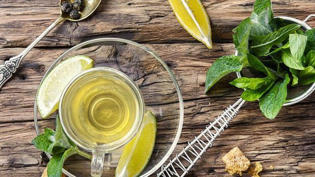 Kakšne so prednosti dodajanja limone v čaj? Hitra metoda hujšanja z limoninim čajem
