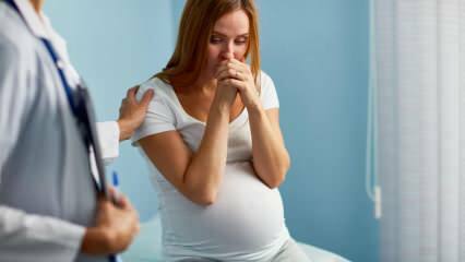 Kaj je tančica v maternici, kako se to razume? Ali zavesa v maternici preprečuje nosečnost?
