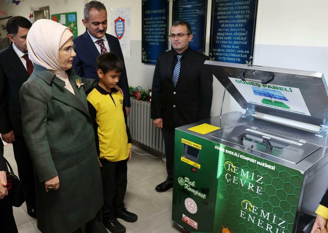 Emine Erdoğan je preverila zero waste prakse osnovne šole Ostim