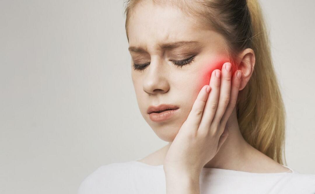 Bolečina v čeljusti je simptom katere bolezni