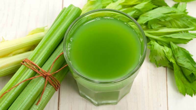 Kako pripraviti sok iz zelene stebla doma? Recept za domač sok iz zelene steklenice
