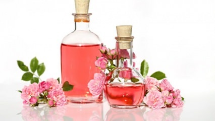 Kakšne koristi ima rožna voda za kožo? Kako se rožna voda nanaša na kožo? Vodna maska ​​iz vrtnice