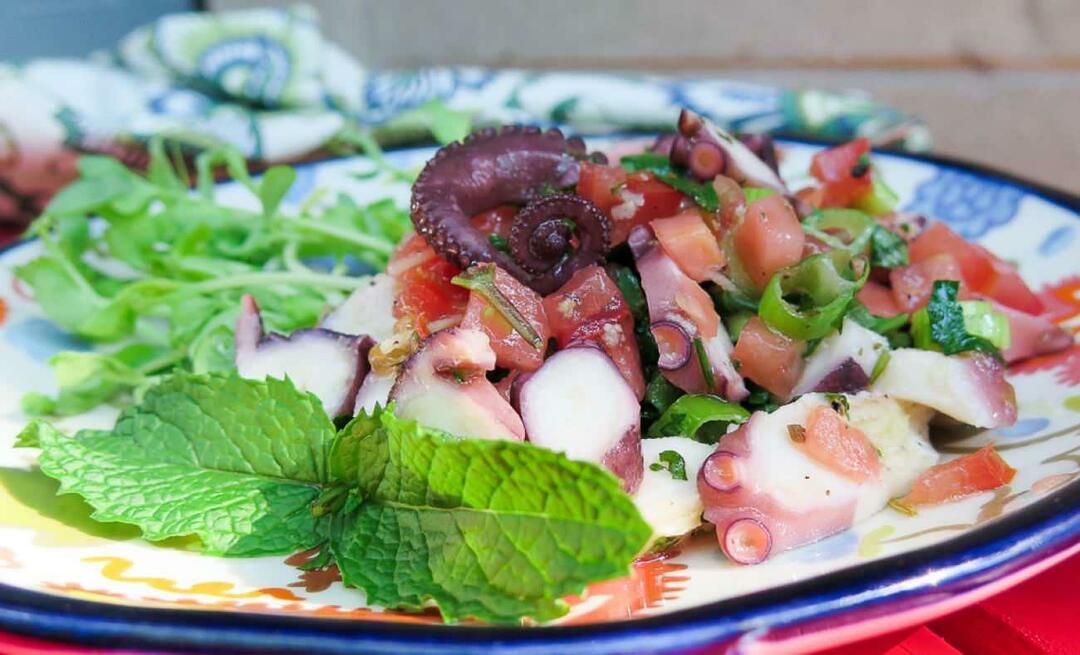 Kako pripraviti solato s hobotnico in kakšni so triki solate s hobotnico?