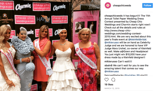 Charmin je eden od sponzorjev letnega družabnega tekmovanja, kjer kupci izdelujejo poročne obleke iz toaletnega papirja. Na natečaju 2015 je nagrado prejela tudi Kleinfeld Bridal z nagrado po meri izdelane obleke za zmagovalko.