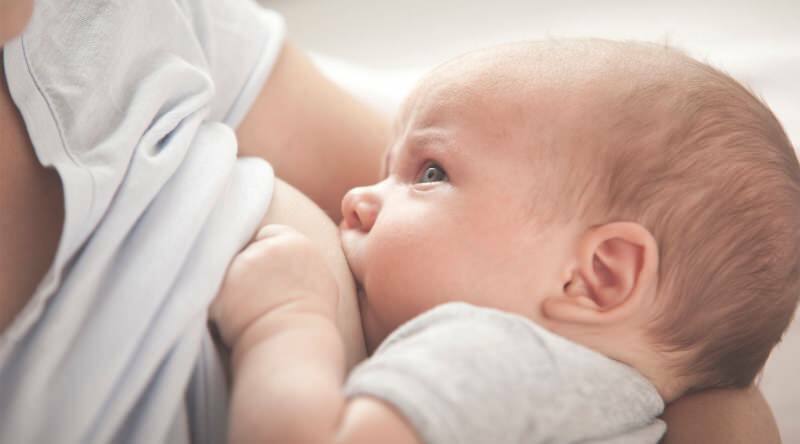 Hrana, ki otroku povzroča plin v materinem mleku! Kaj bi morala doječa mati jesti in ne jesti?