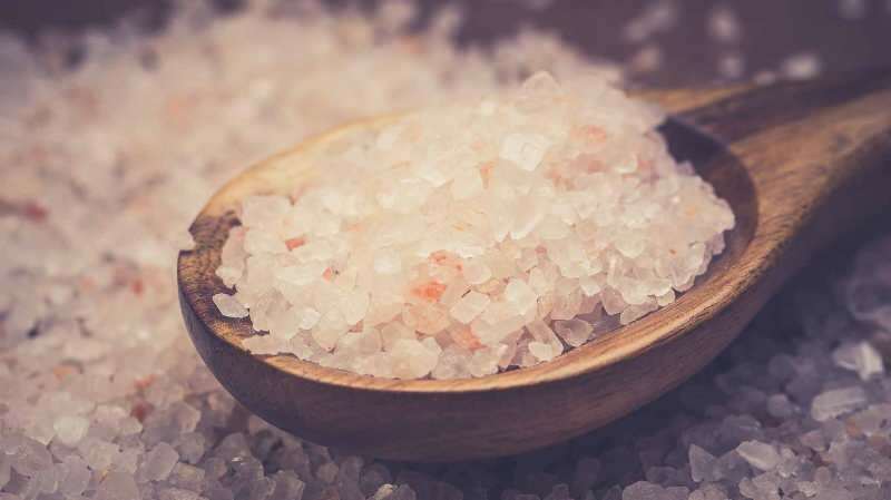 Morska sol in kuhinjska sol: Katero izbrati?
