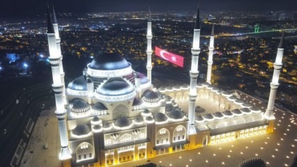 Končne priprave so zaključene v mošeji preparationsamlıca! Prvi adhan bo prebran v četrtek