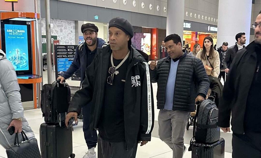 Legendarni nogometaš Ronaldinho prišel v Istanbul!