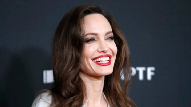 Angelina Jolie je sporočila, da želi biti direktorica pogreba!