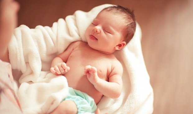 Kaj se zgodi v telesu po rojstvu?