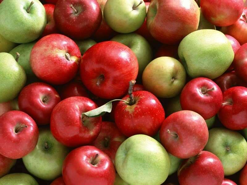 jabolko znižuje slab holesterol