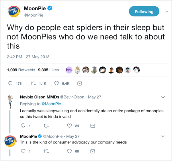  MoonPie je na Twitterju razvil domiseln glas in se zapletel v duhovite pogovore s sledilci.