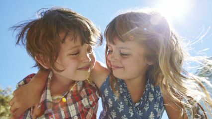 Kakšna je idealna starostna razlika med dvema bratoma in sestrama? Kdaj je treba opraviti drugega otroka?