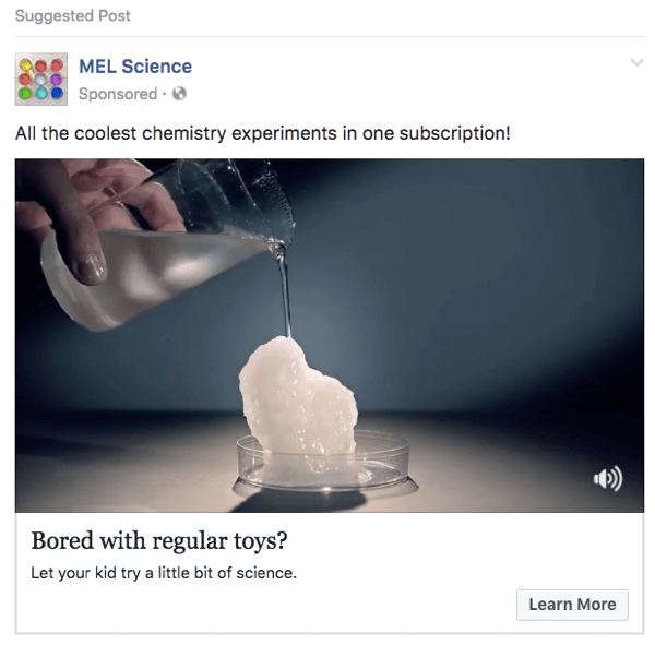 Ta oglas MEL Science Facebook uporablja posnetke iz videoposnetka v YouTubu.