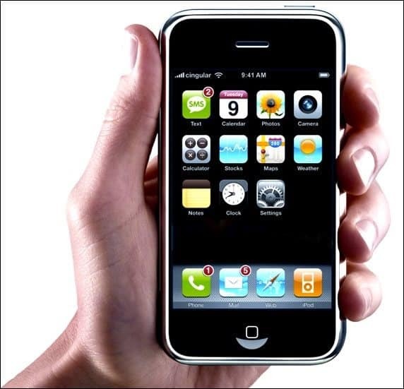 Prvi iPhone