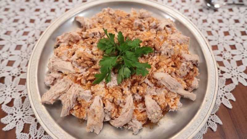 Kako najlažje narediti čerkeškega piščanca? Izvirni čerkeski piščančji recept