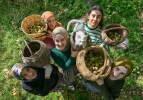Ženske iz Van 2 tone orehov Turčija