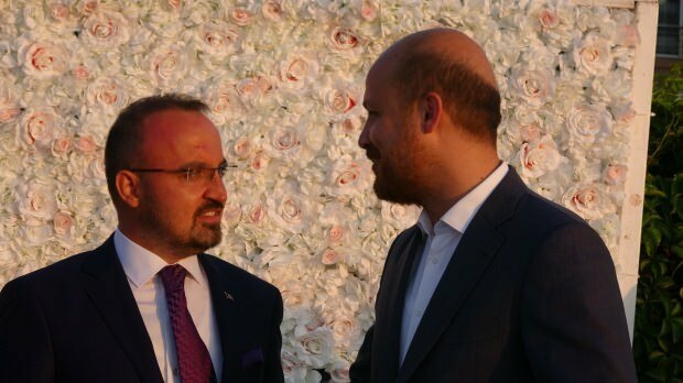 Podpredsednika skupine strank AK Bülent Turan in Bilal Erdoğan